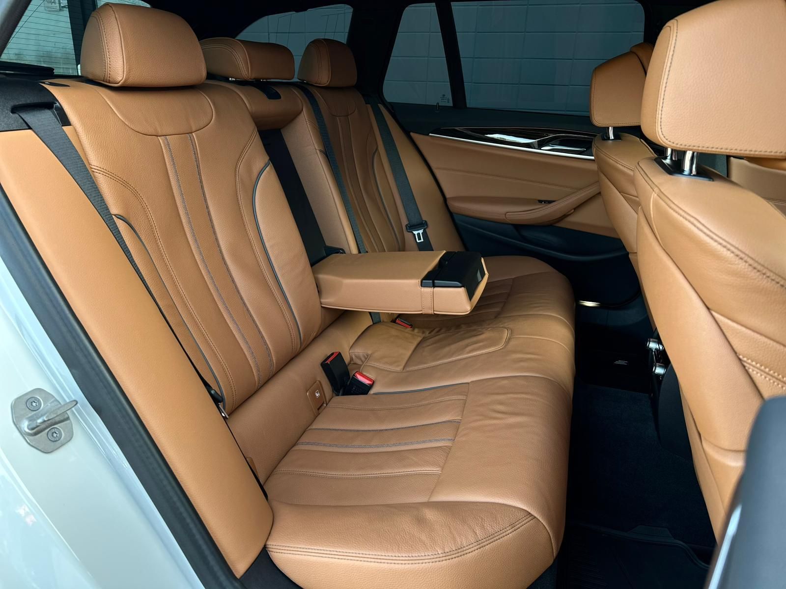 BMW 540i xD M SPORT SHADOW* LASER#SHZ#SH#LH#KEYLESS - Image 18