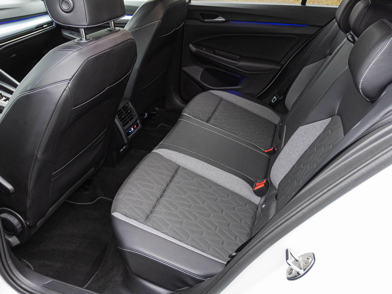 Volkswagen Golf VIII 1.5 eTSI Goal DSG LED CarPlay ACC EPH, миниатюра 13