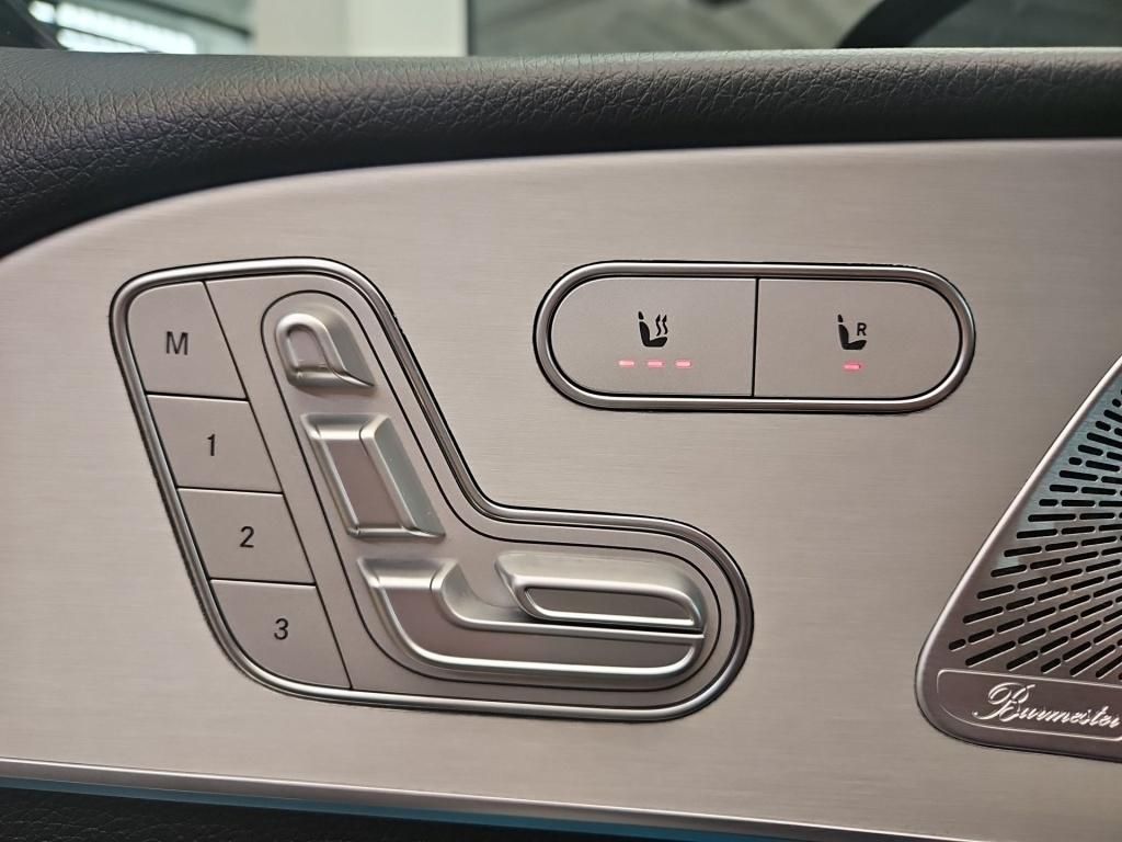Fahrzeugabbildung Mercedes-Benz GLE 300 d 4M AMG Airmatic ACC Memo LED SHZ Sport