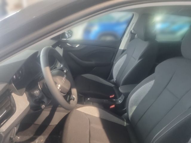 Fahrzeugabbildung SKODA Scala 1.0 TSI DSG Tour NAVI LED-MATRIX KAMERA AC
