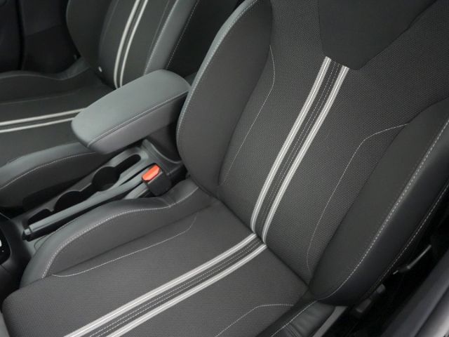 Corsa F FACELIFT GS+LED LICHT+RÜCKFAHRKAMERA+SIT