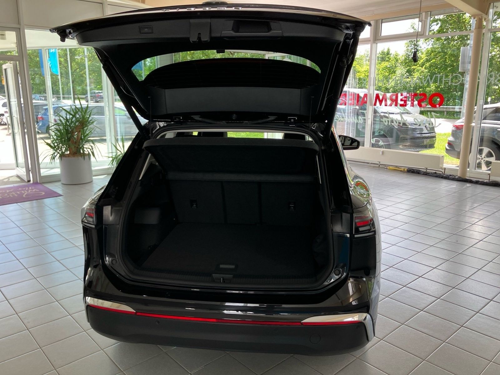 Volkswagen Tiguan - Bild 8
