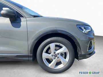 Audi Q3 - 4