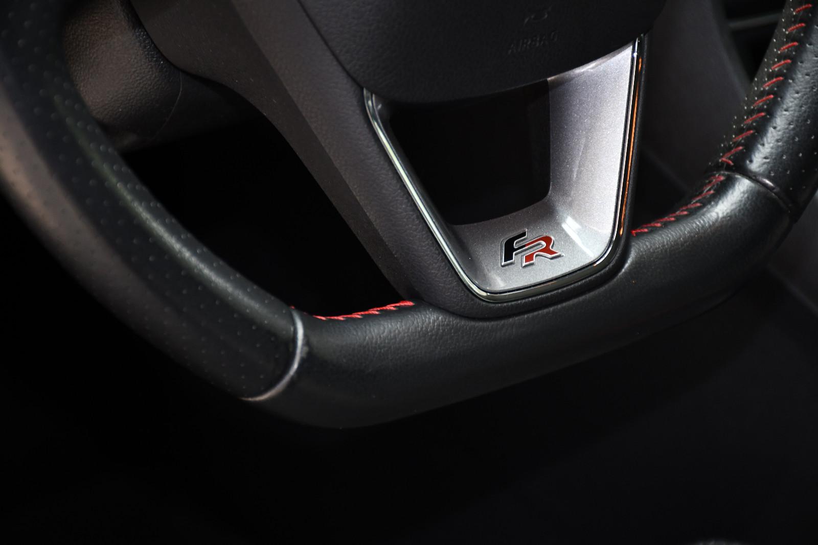 SEAT Leon ST FR 1.8 TSI DSG – 180 ch – LED – Navigation - 1ère main