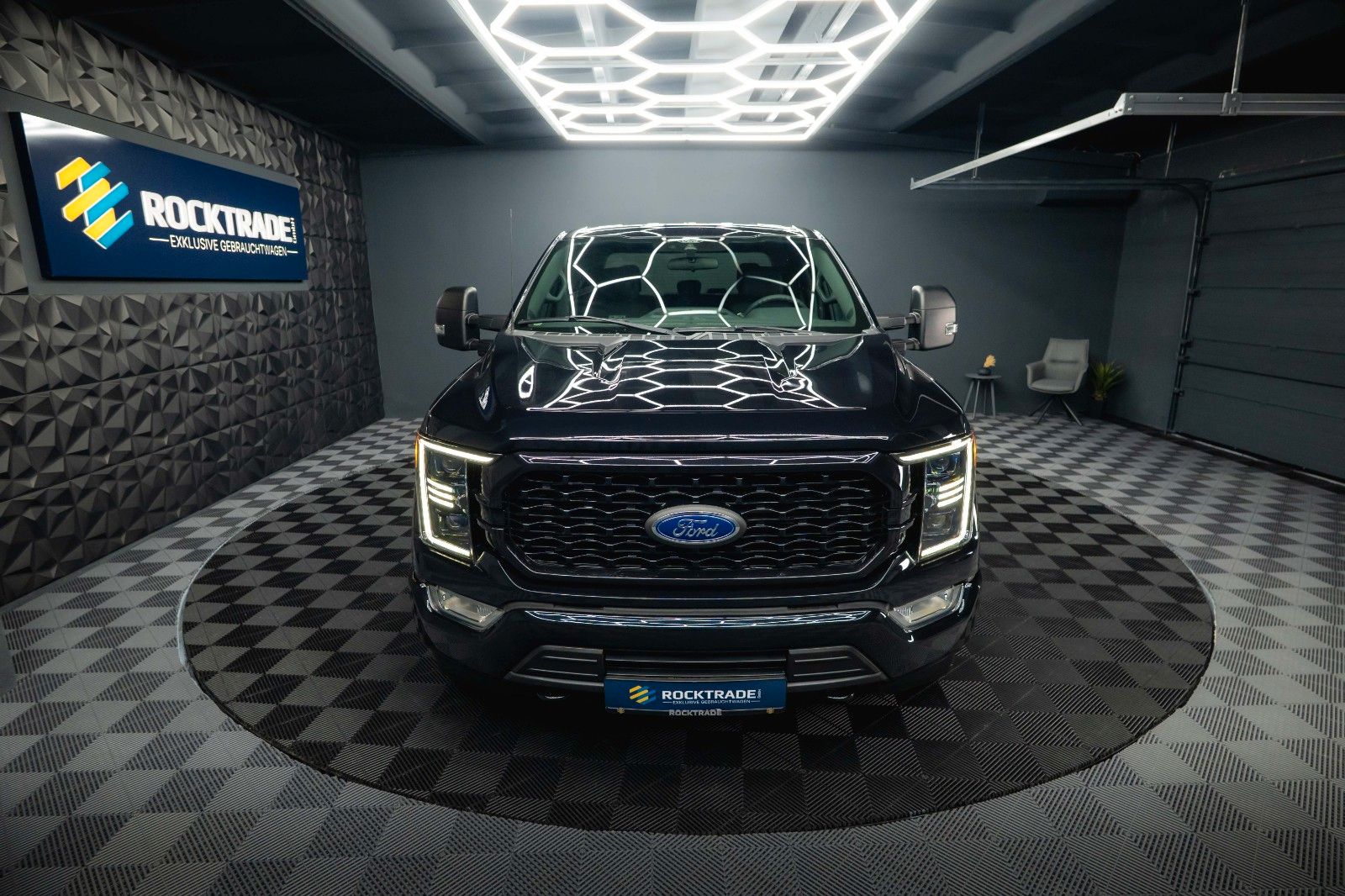 Fahrzeugabbildung Ford F150 5.0L V8 4x4 Offroad  SuperCrew RAPTOR 19%