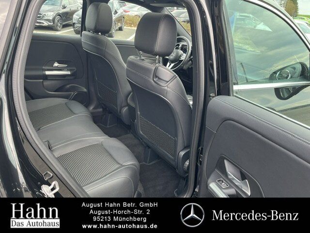 Fahrzeugabbildung Mercedes-Benz GLA 200 PROGRESSIVE/LED/AHK/KAM./PANO/EL.HECKKL.
