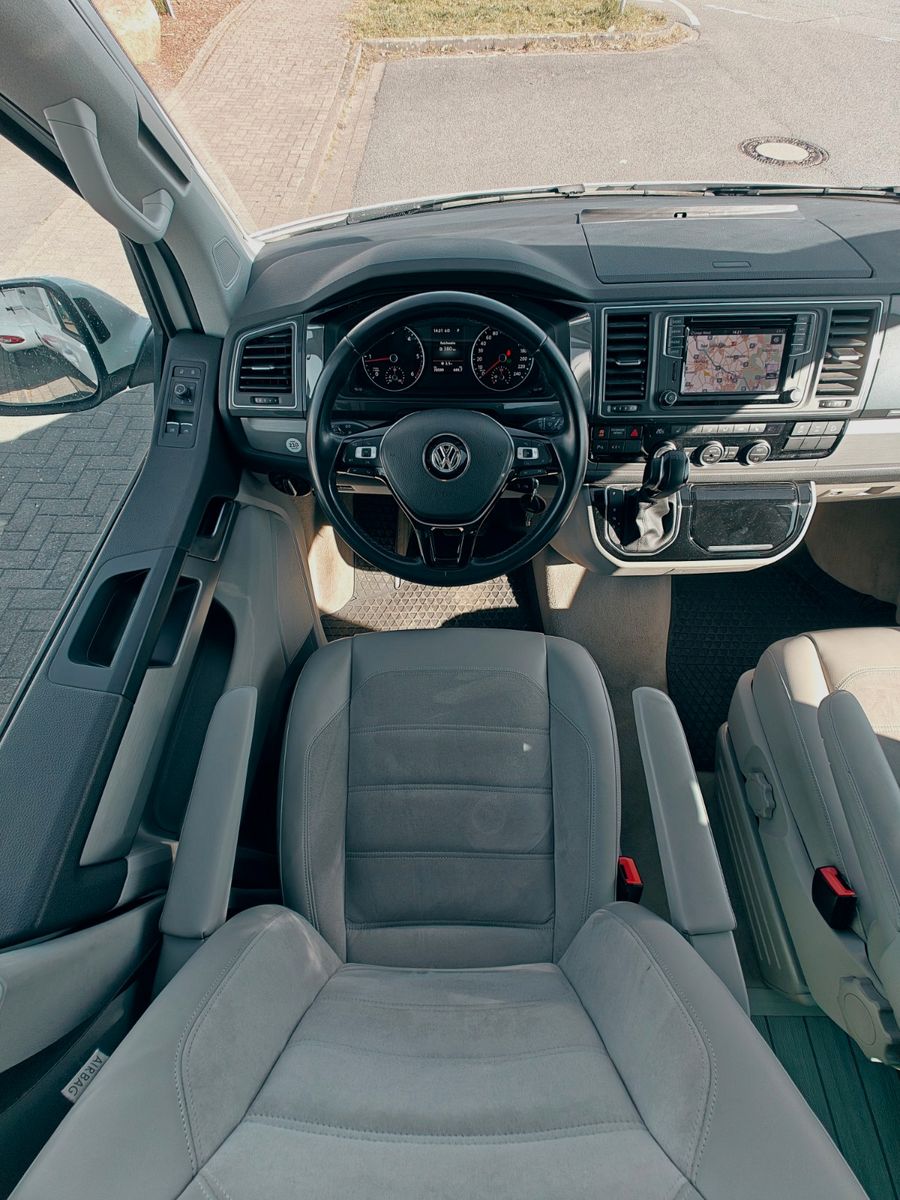 Fahrzeugabbildung Volkswagen CALIFORNIA OCEAN 4MOTION - TRAUMWAGEN!
