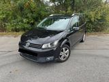Volkswagen Touran 1.6 TDI DSG MATCH *NAVI*TEL*RÜCKAMERA* - Volkswagen Touran Match mit Diesel-Antrieb