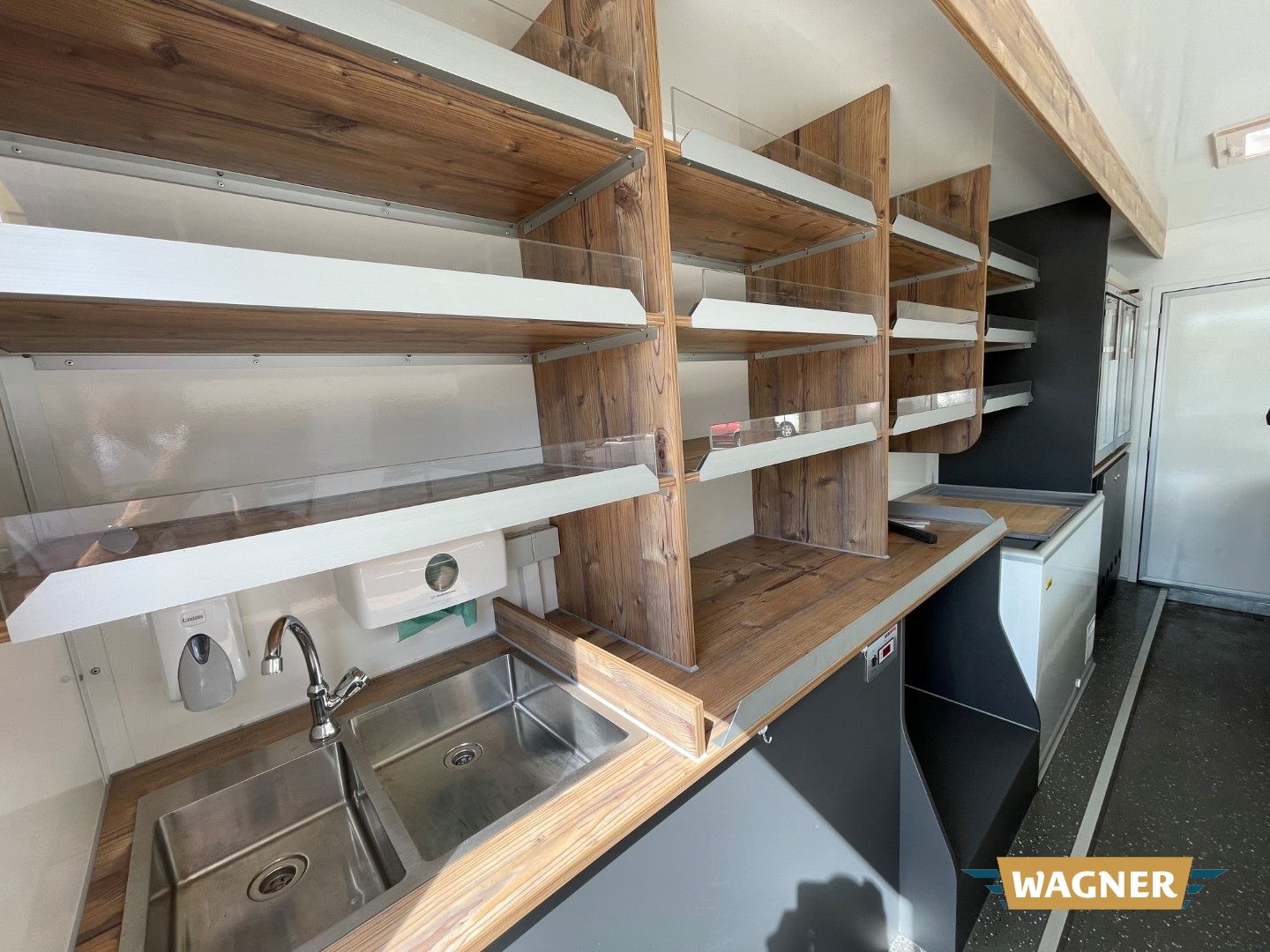 Fahrzeugabbildung Mercedes-Benz Sprinter RKB Gamo Verkaufswagen Neupreis 160 Tau