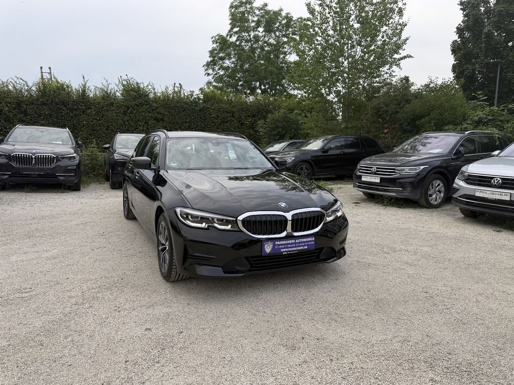 Image of BMW 320