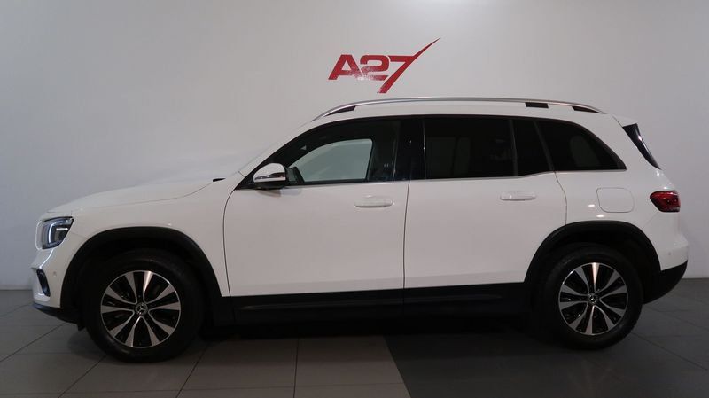 Mercedes-Benz GLB 180 d Business auto # FINITURE imagem 3