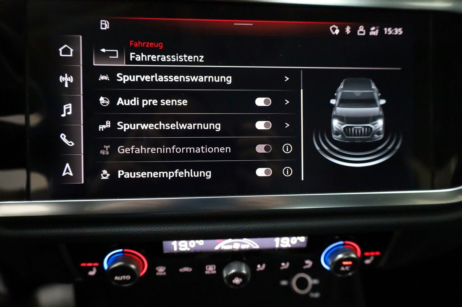 Fahrzeugabbildung Audi Q3 35 TDI,Leder,Navi,LED,SH,Carplay,DAB