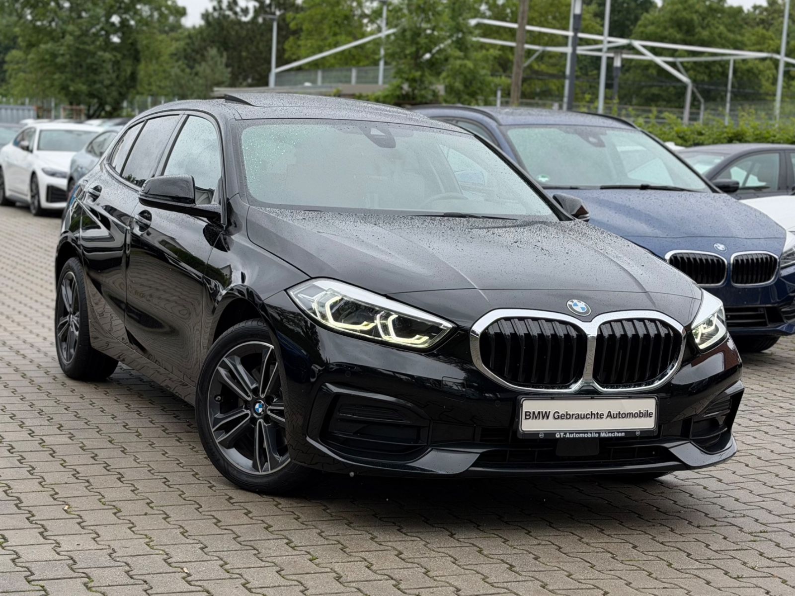 BMW 118i Sport Line Aut. Navi Leder LED Kamera Panor