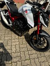 Honda CB750 Hornet | nur 800 km | 1. Hand
