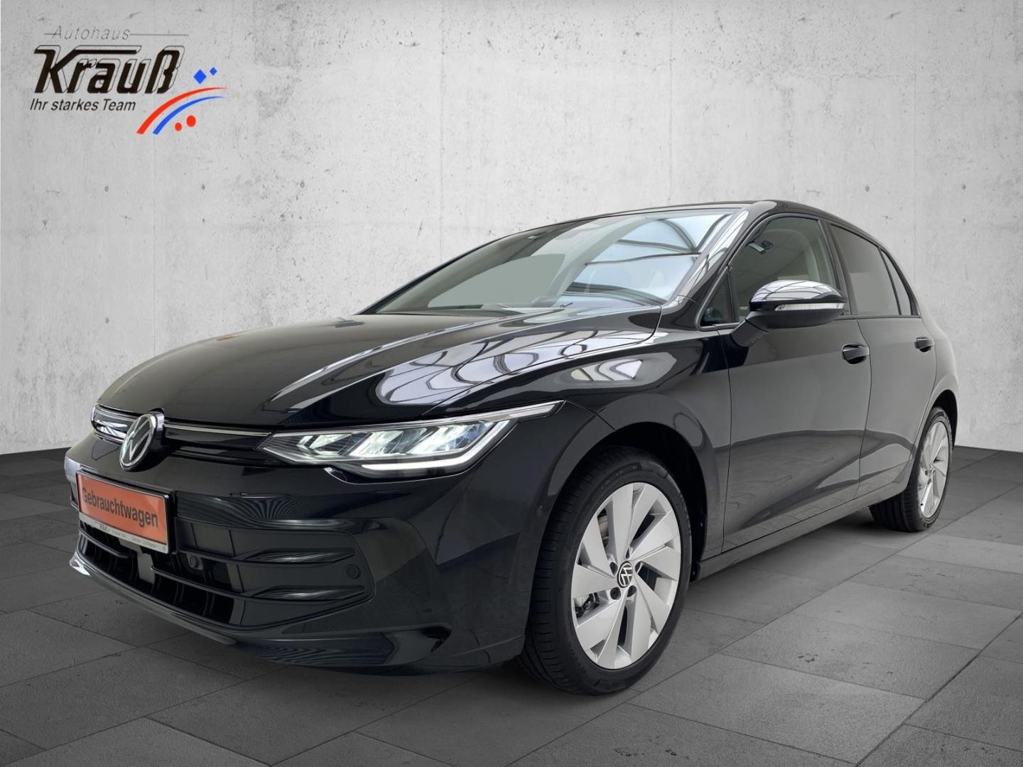 Volkswagen Golf VIII 1.5 TSI OPF Life LED CarPlay
