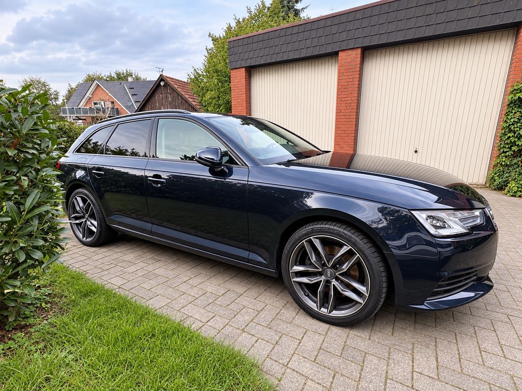 Image of Audi A4