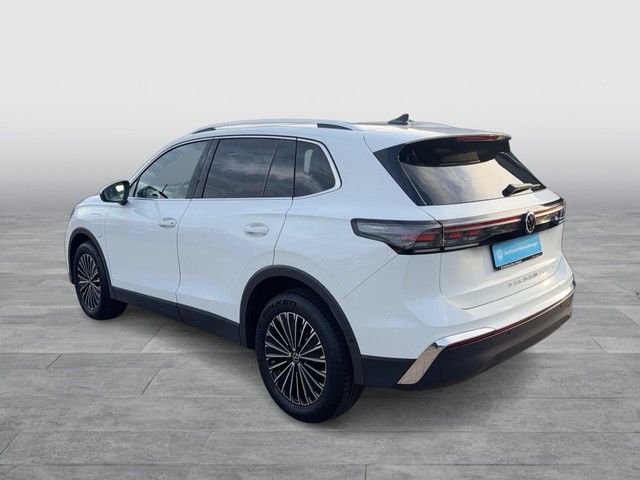Volkswagen Tiguan 1.5 TSI eHybrid Elegance Pano HuD 360° foto 3
