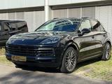 Porsche Cayenne 3.0 V6*Sport-Chrono*Vollausstattung*21" - Porsche Cayenne: V6