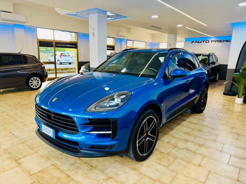 Image of Porsche Macan