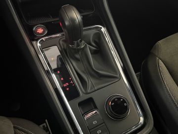 Seat Ateca XCELLENCE DSG LED BEATS PANO STANDHZG AHK