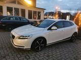 Volvo V40 D3 Geartronic Momentum TÜV/HU 10.27 - Volvo V40 Gebrauchtwagen in Hamburg