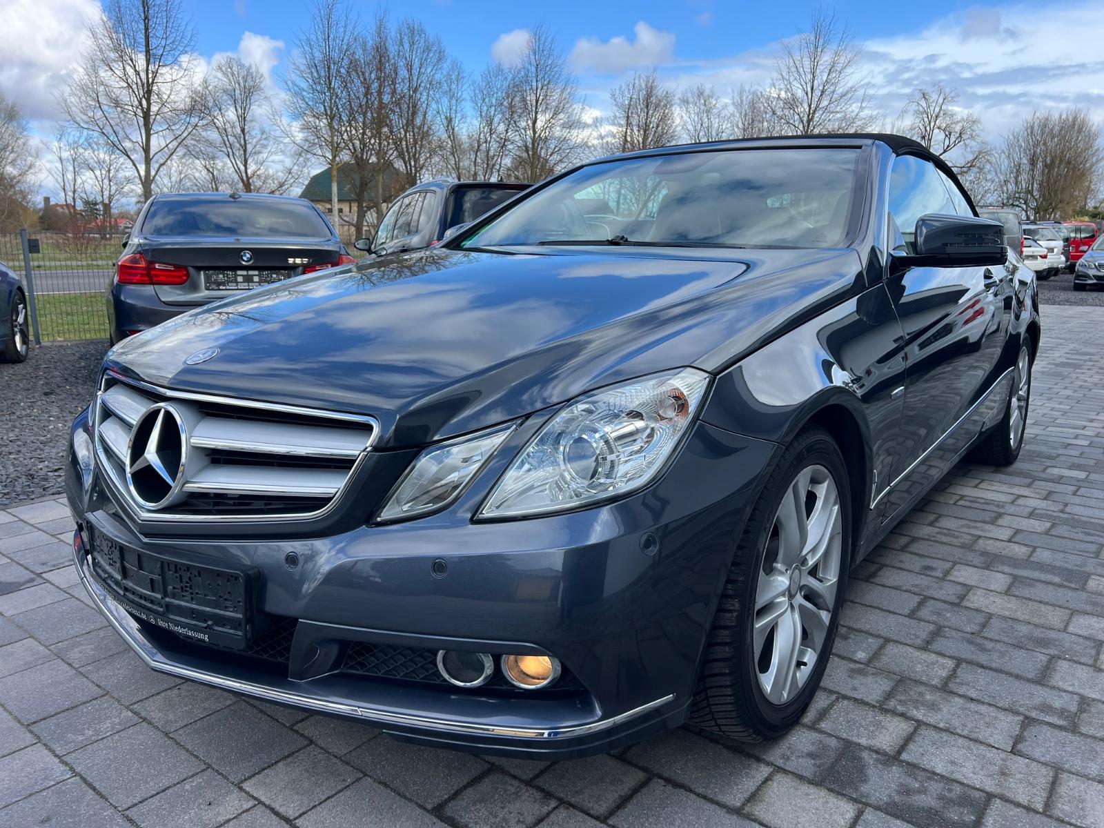 Mercedes-Benz E 200 E Cabrio BlueEfficiency 1.Hand Scheckheft