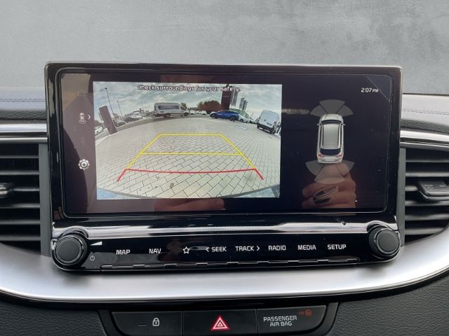 Fahrzeugabbildung Kia Ceed ULTIMATE EDITION 1.0 T-GDI *STYLE-PAKET*