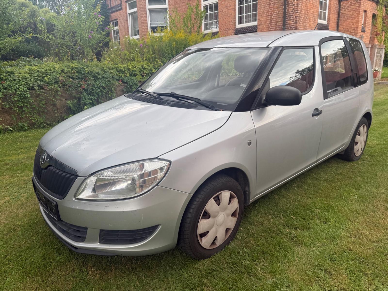 Skoda Roomster 1.6 TDI! AHK! Klima!