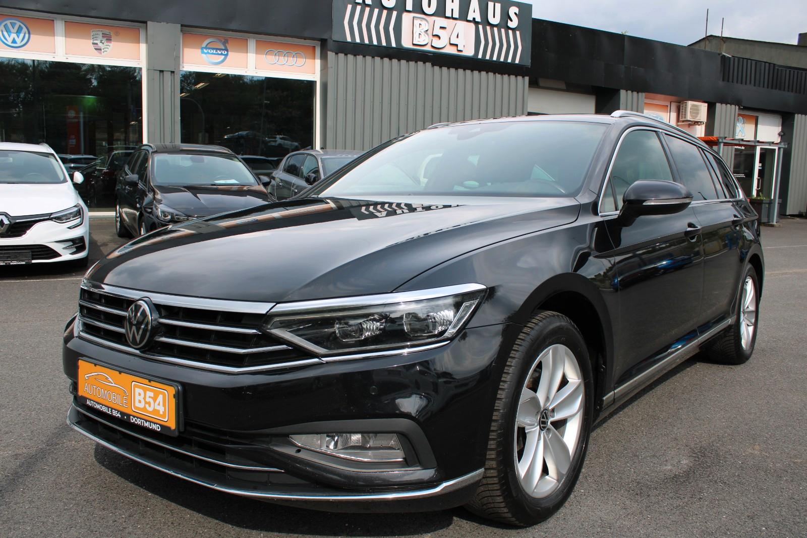 Volkswagen Passat Variant Elegance/PANO/LEDER/1 HAND/LED/
