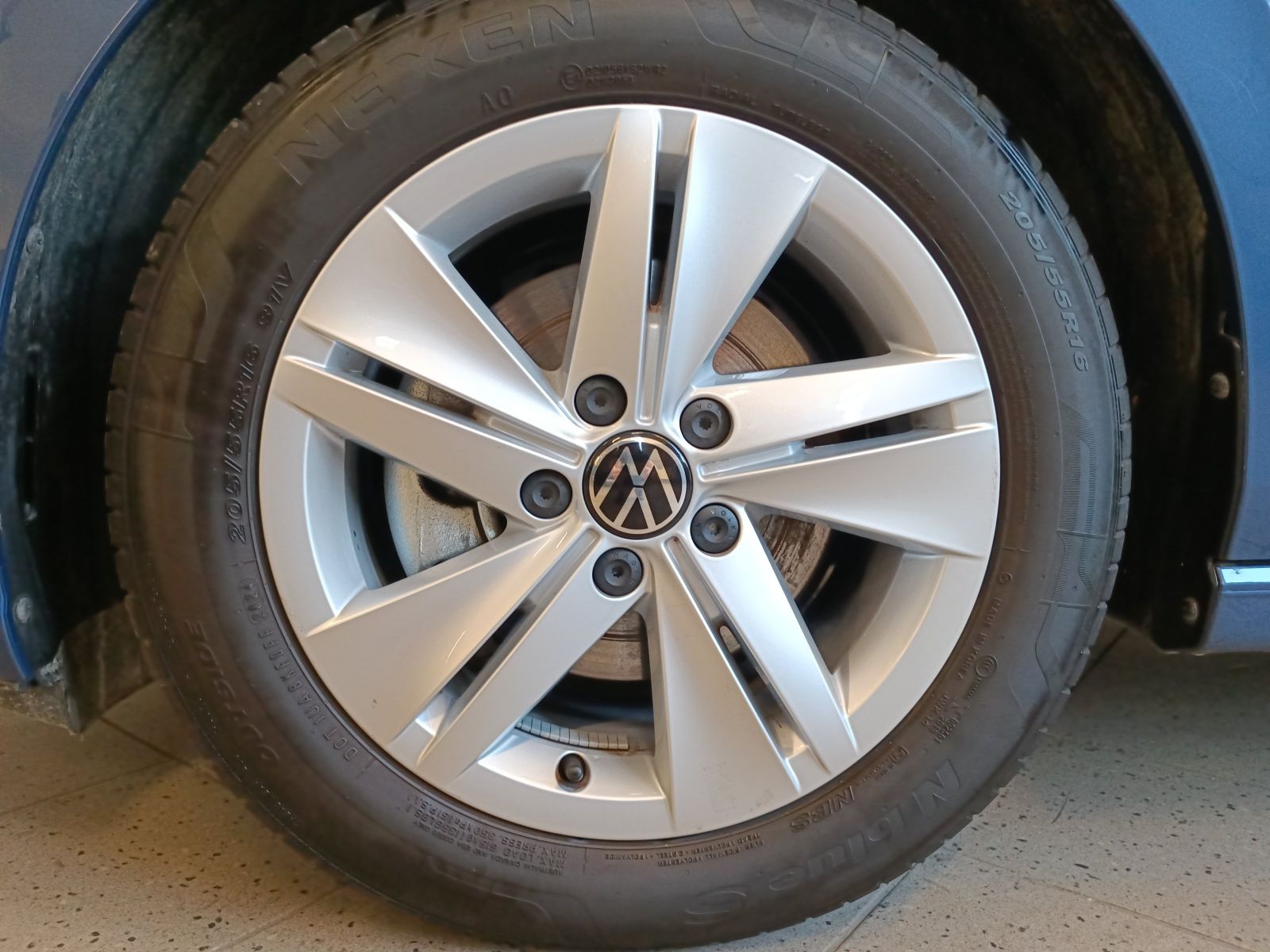 Volkswagen Golf - Bild 9