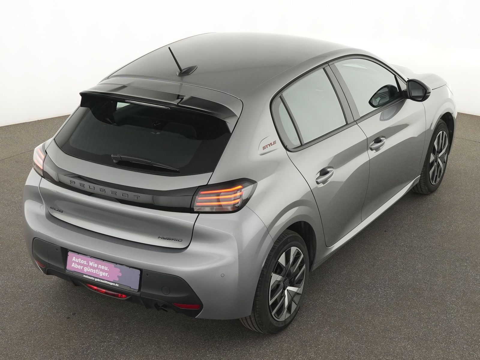 Peugeot 208 - Bild 11