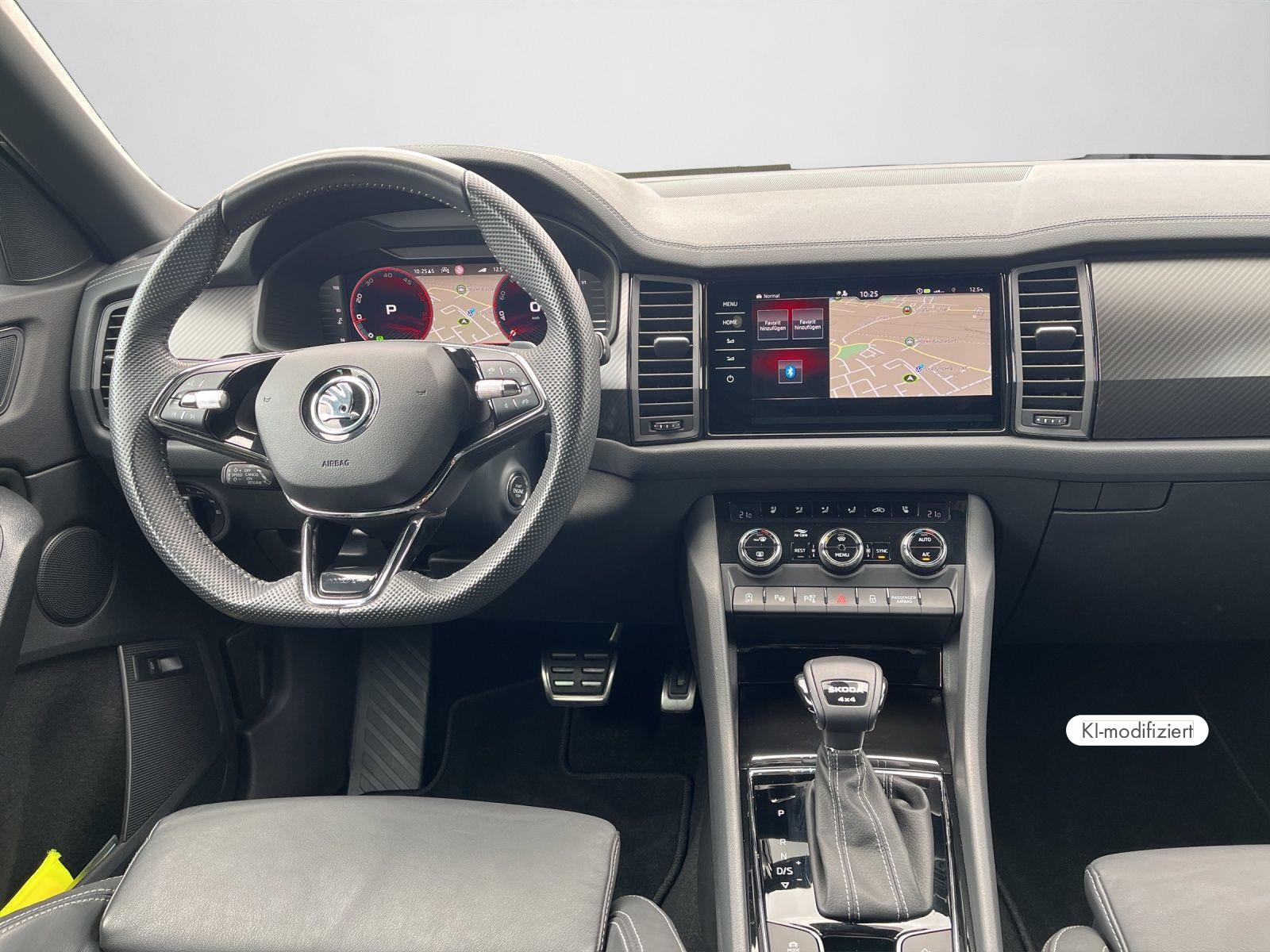 Skoda Kodiaq Sportline 2,0 TDI DSG 4x4 NAV ACC AHK 7-S