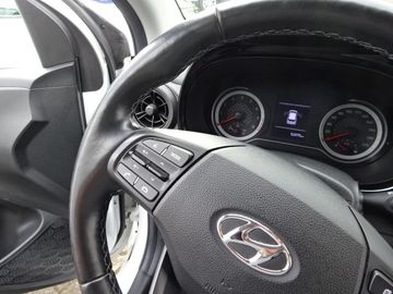 Fotografie 9 des Hyundai i10 1.0 Trend*SHZ*Klima*PDC*Navi über Carplay