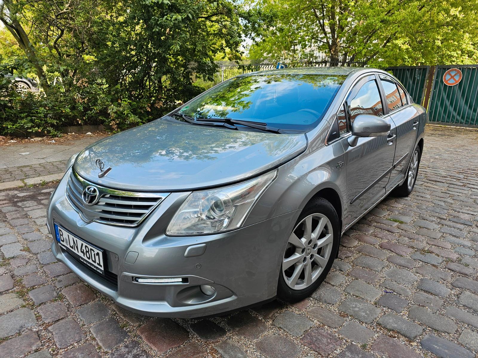 Toyota Avensis Executive Automatik