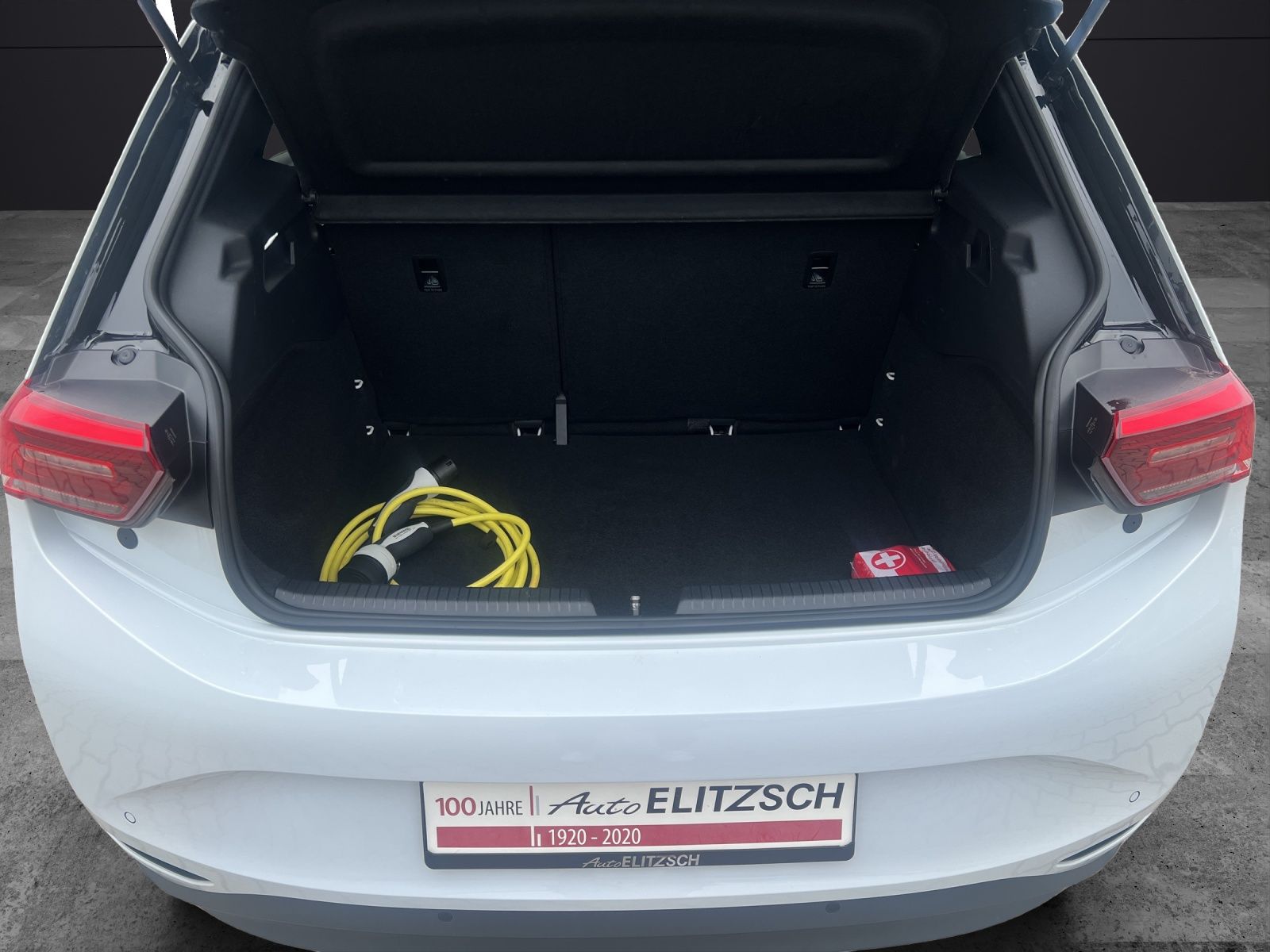 Fahrzeugabbildung Volkswagen ID.3 Pro Matrix Navi AID ACC RFK SHZ 19"