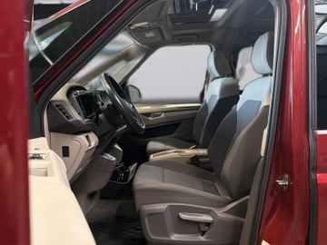 Volkswagen T7 Multivan - 8
