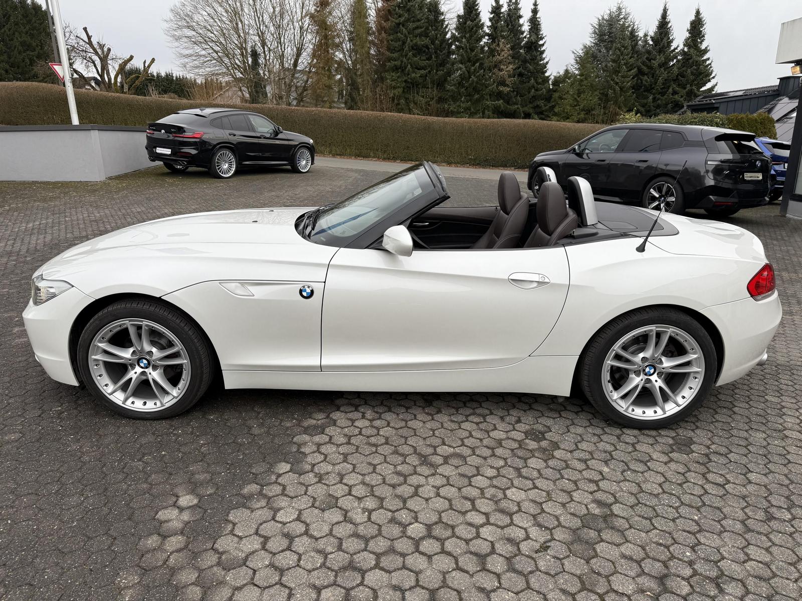 BMW Z4 sDrive20i Design Pure Balance Leder Xenon HiF