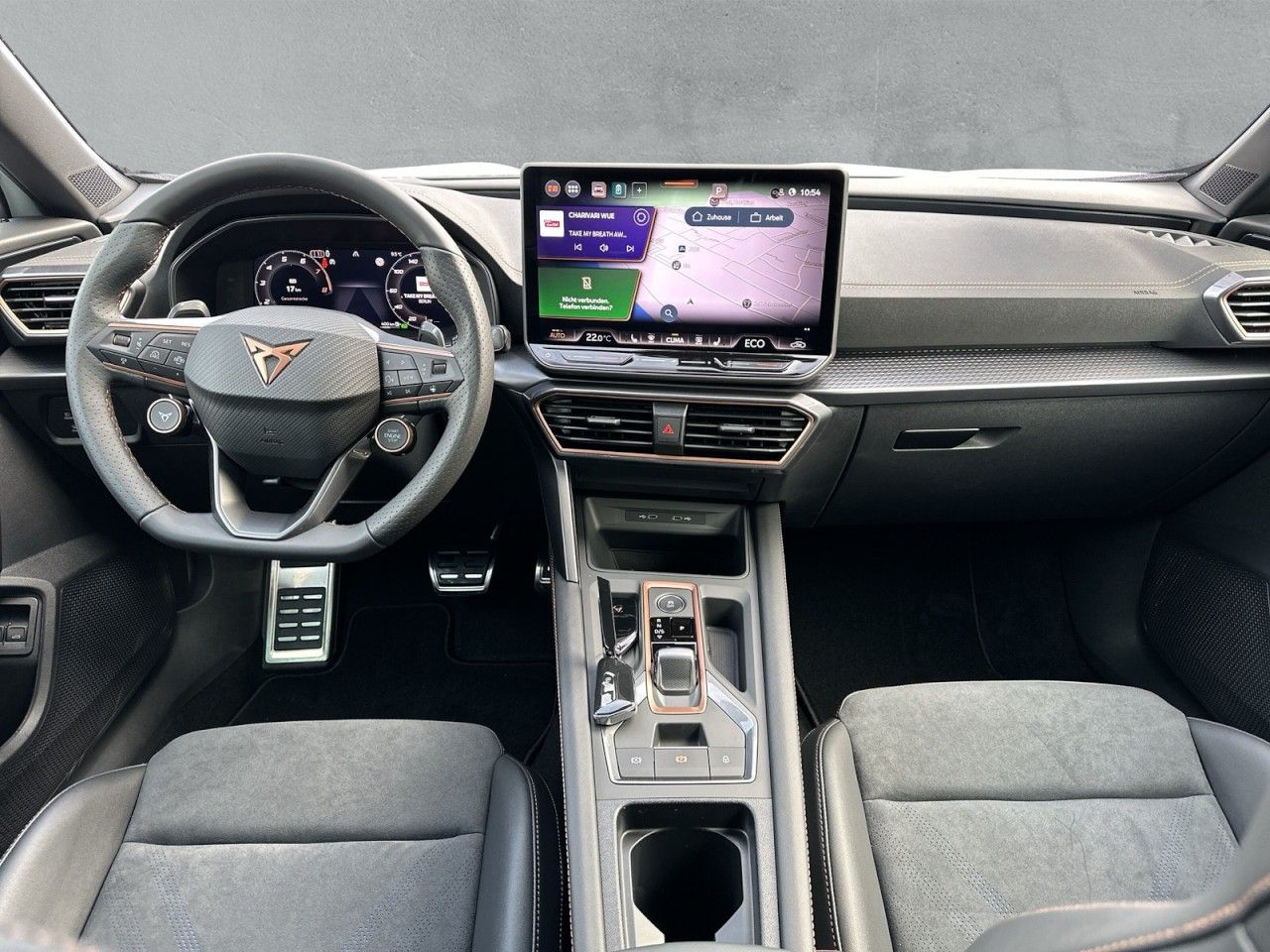 Fahrzeugabbildung CUPRA Formentor VZ 1.5 e-Hybrid 272 PS DSG - mit KI generiert/bearbeitet