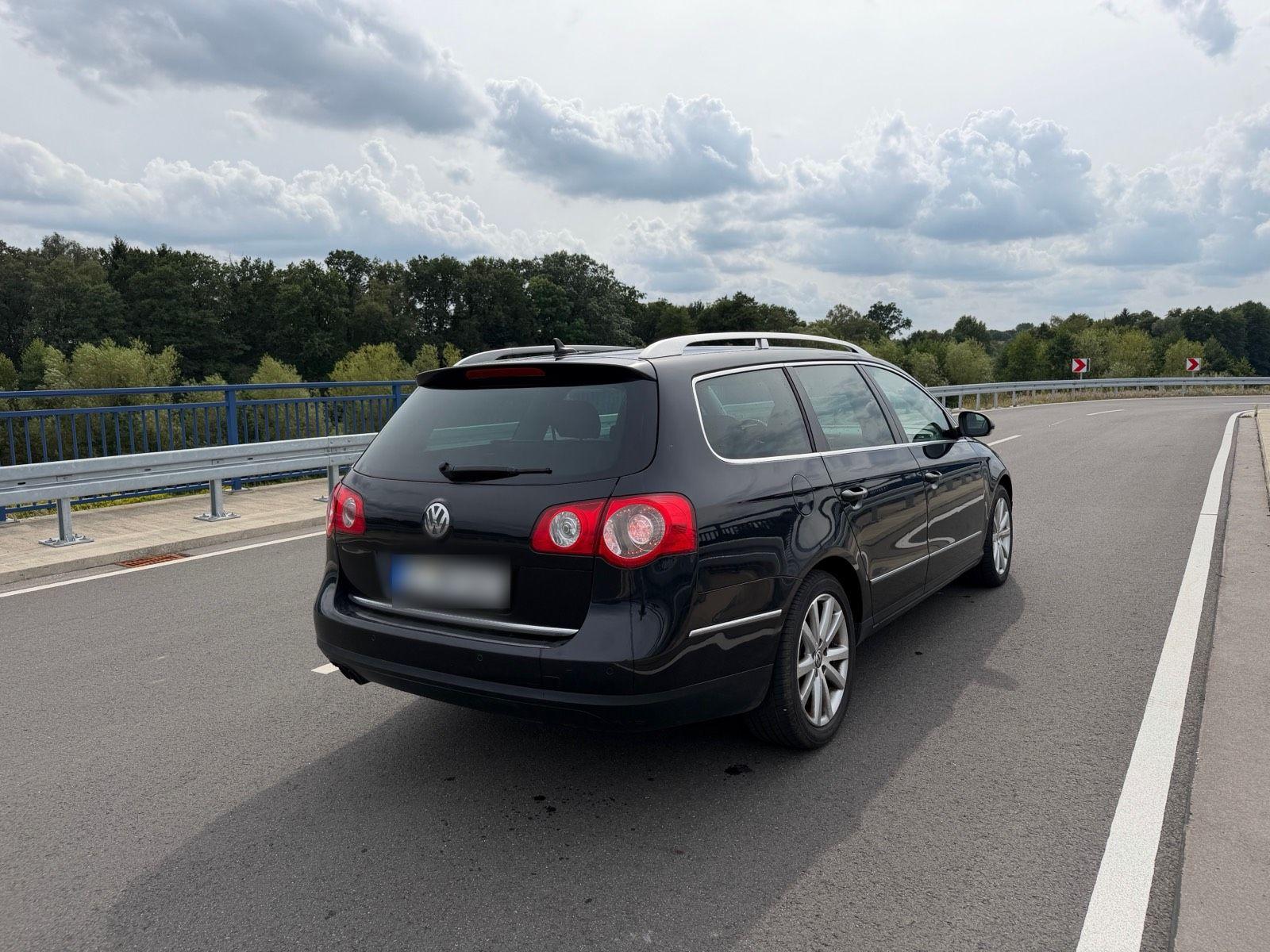 Volkswagen Passat 2008 — салон