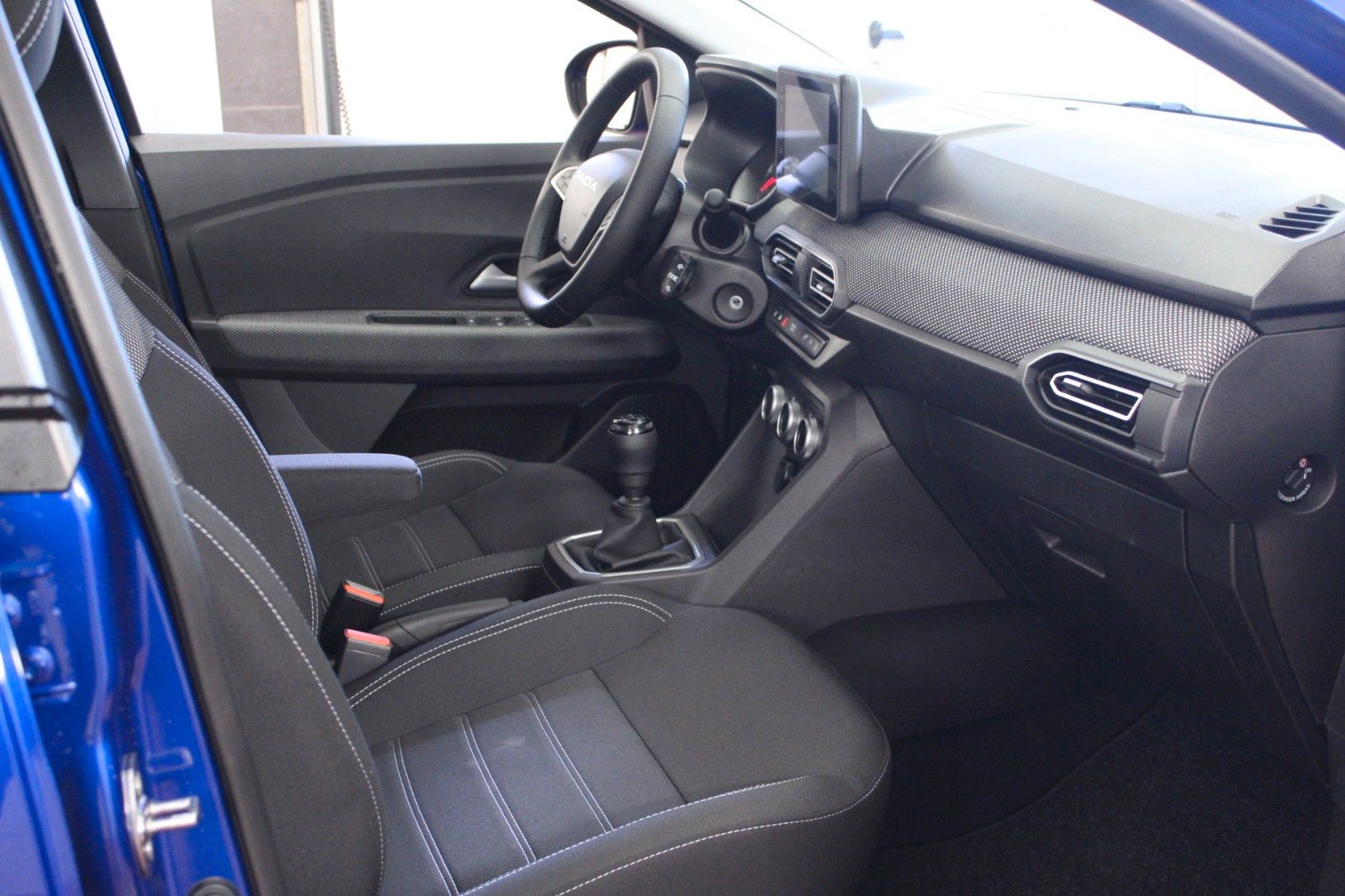 Fahrzeugabbildung Dacia Sandero TCe 90 Expression*Winterpaket*15625*