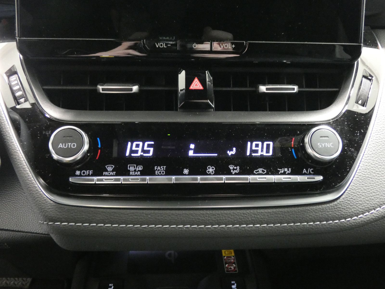 Suzuki Swace - Bild 17