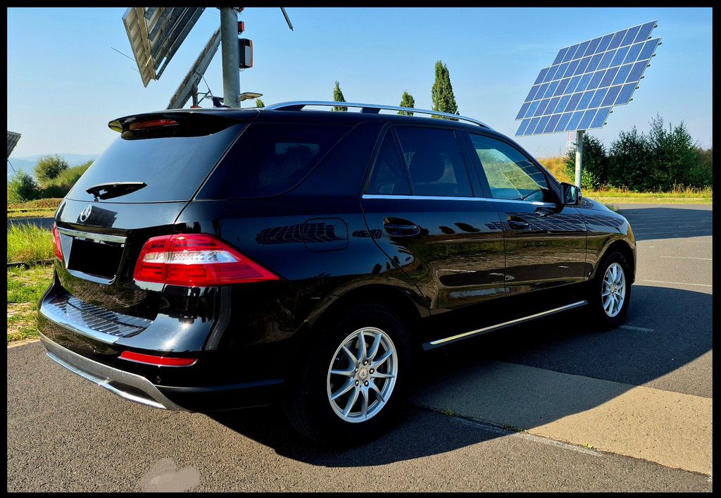 Mercedes-Benz ML 350