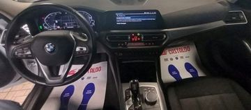 BMW 320 - 11