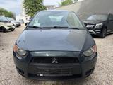 Mitsubishi Colt lim.Inform/KLIMA/TÜV NEU/VIELE RECHNUNGEN - Mitsubishi Colt Inform mit Benzin-Antrieb