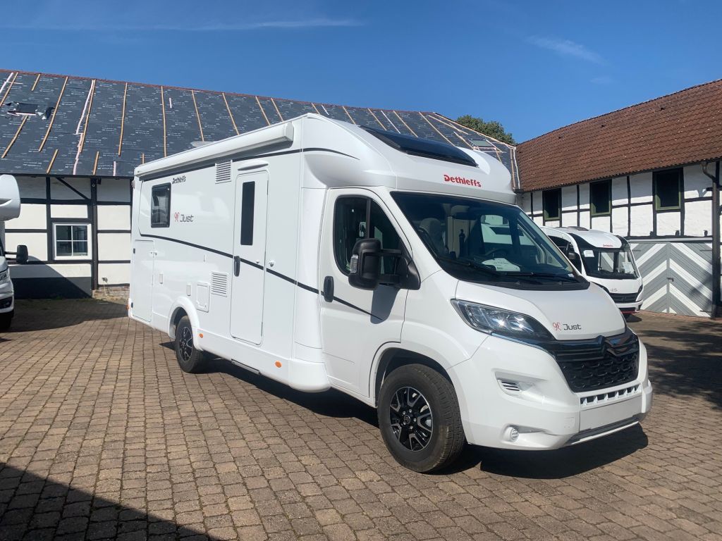 Dethleffs, Just 90 T 7052 DBM Doppelbett+Hubbett 