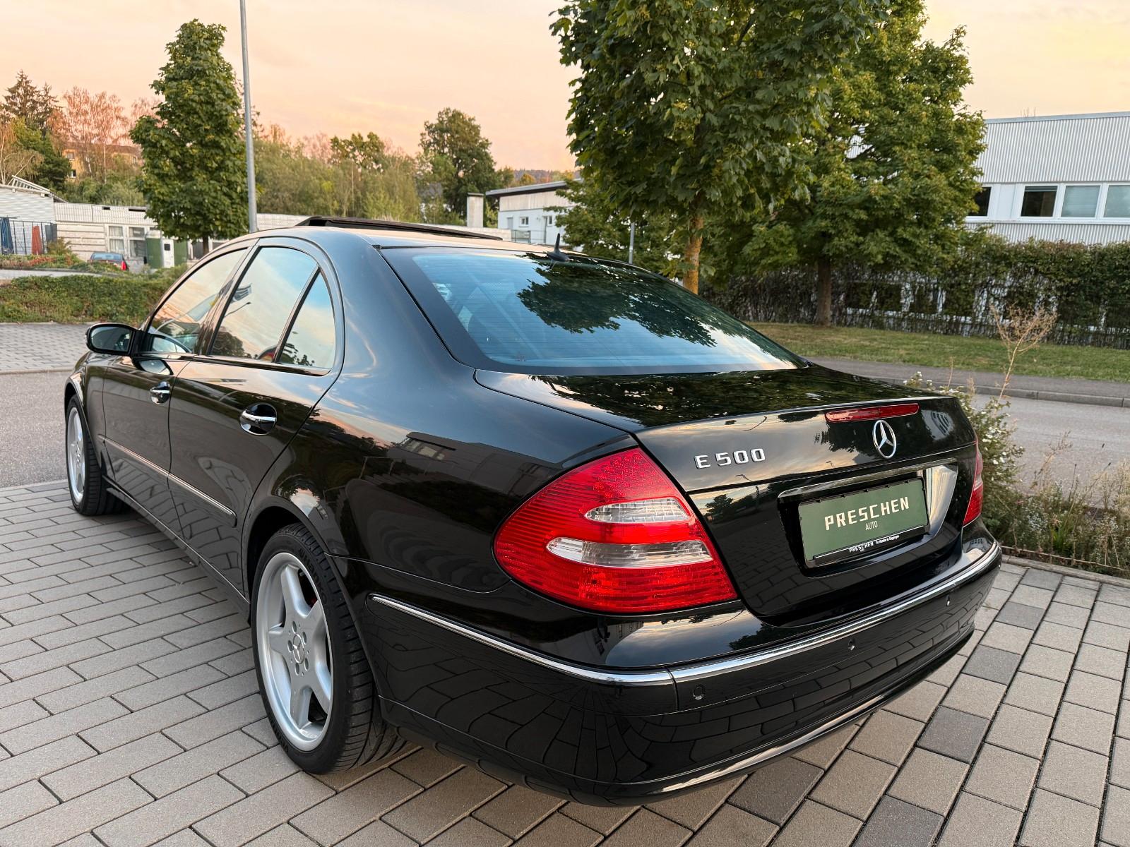 Mercedes-Benz E-Klasse E 500 Avantgarde,2.Hand,Unfallfrei,V8