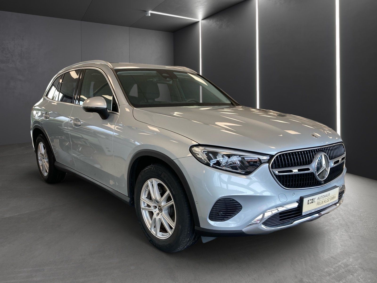 Fahrzeugabbildung Mercedes-Benz GLC 220 d 4M Avantgarde*AHK*Kamera*Totwink*Memo*