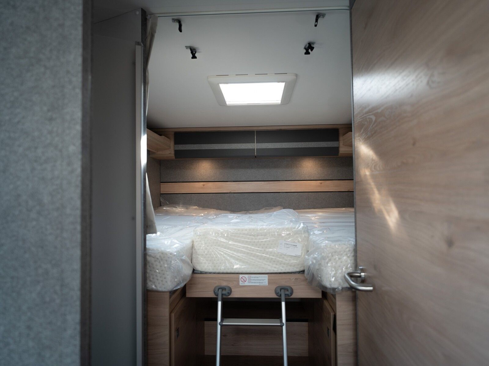 Fahrzeugabbildung Dethleffs Just Go Active T 7055 EBL Assistenz+Active Paket