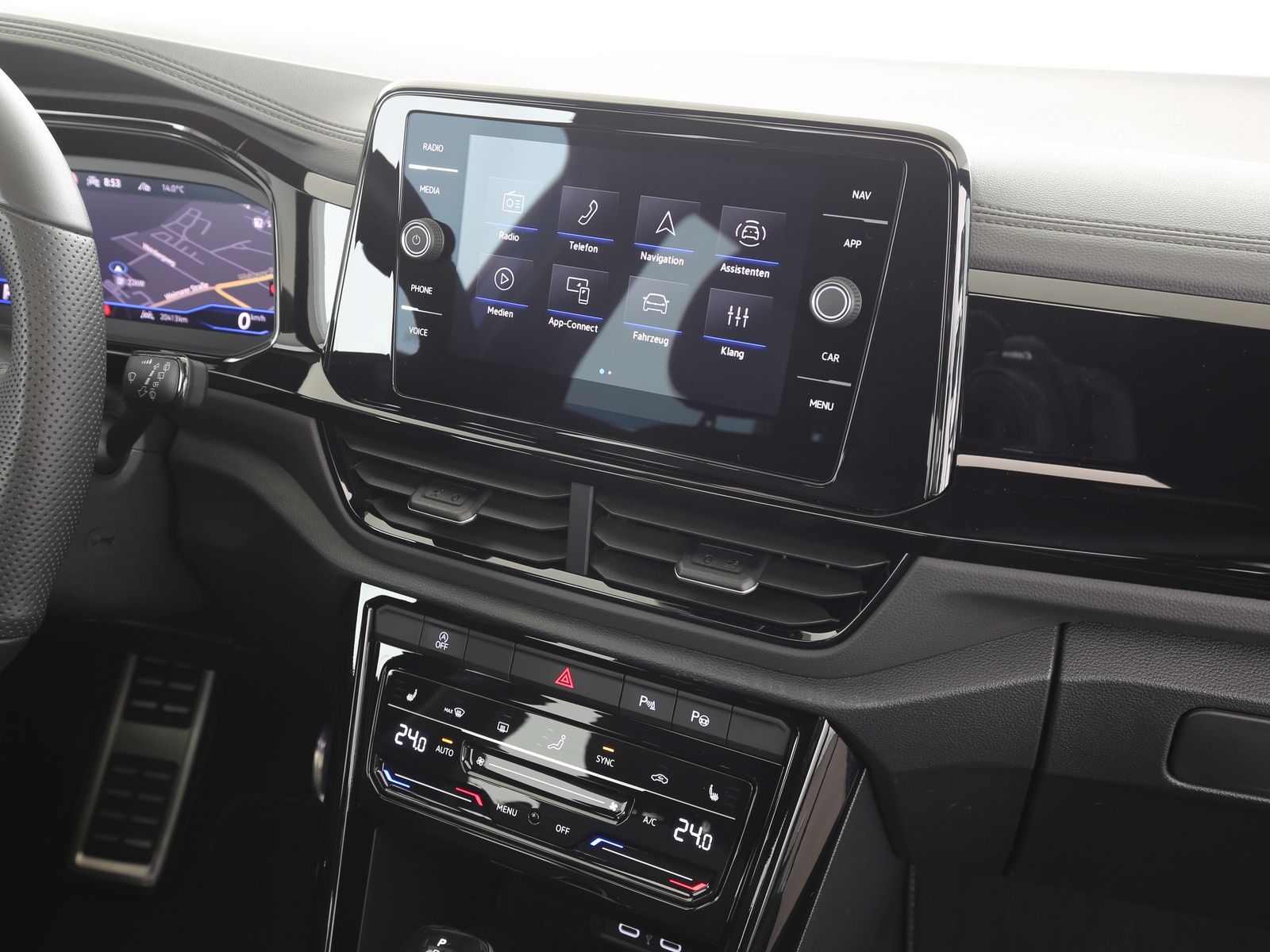 Volkswagen T-Roc - Bild 14