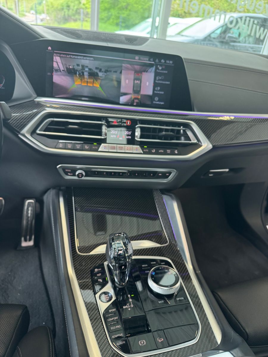 Fahrzeugabbildung BMW X6 xDrive 40 i M Sport/Carbon/Vollausstattung!